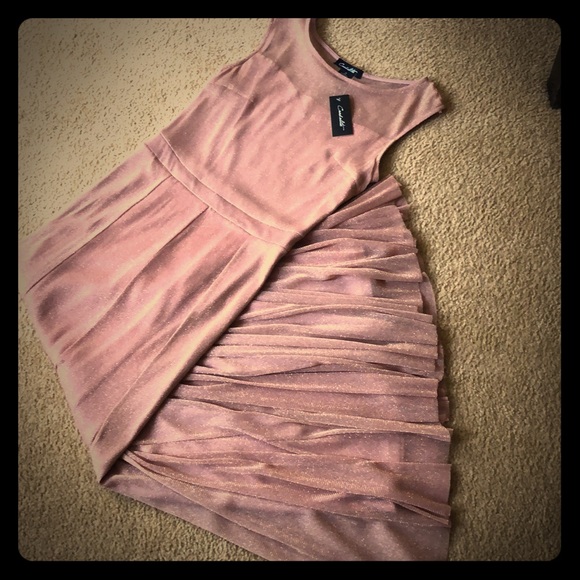 Prom/Formal Dress - Picture 1 of 2